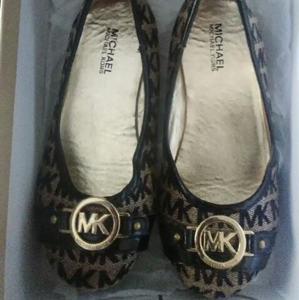 Michael Kors Flats